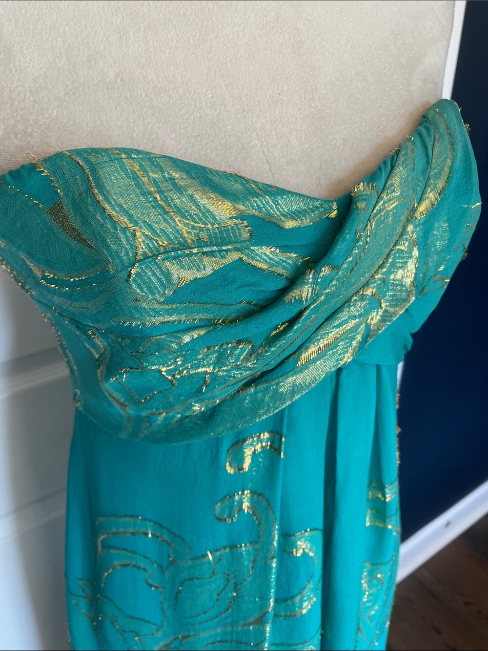NWT Silk Nicole Miller Teal Strapless Maxi Dress Gold Foil Detail Size 6 - Picture 2 of 14